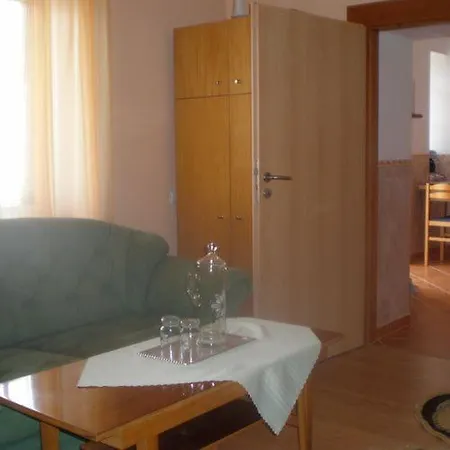 Tornacos Apartmanhaz Апартаменты