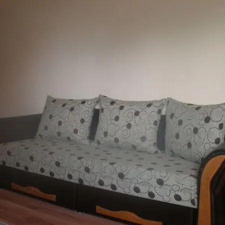 Апартаменты Tornacos Apartmanhaz Шарошпатак